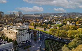 Hilton Cardiff 4*